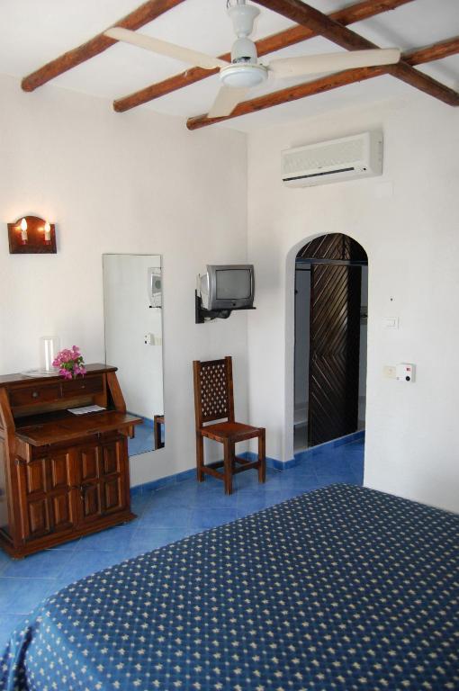 Hotel Conti Vulcano  Szoba fotó